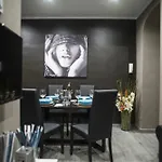 Costantino Secondo Guest House