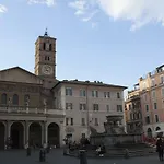 Splendid House In Trastevere