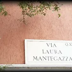 Bbhome Trastevere Station White Chic Apartment
