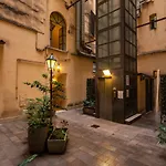 Guest House O Affittacamere La Civetta Di Trastevere B