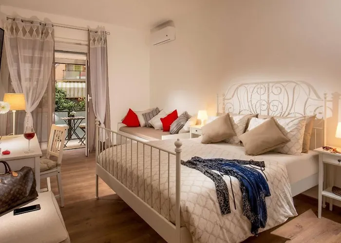 Sweet Rooms Piramide Bed And Breakfast