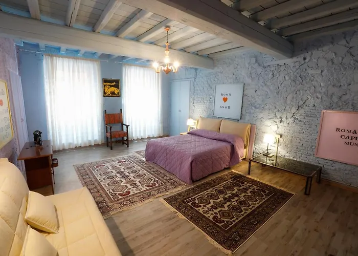 Rome Old Town Luxury Loft