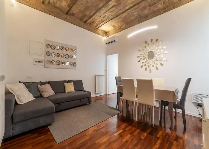 Fontana Di Trevi Design Apartment