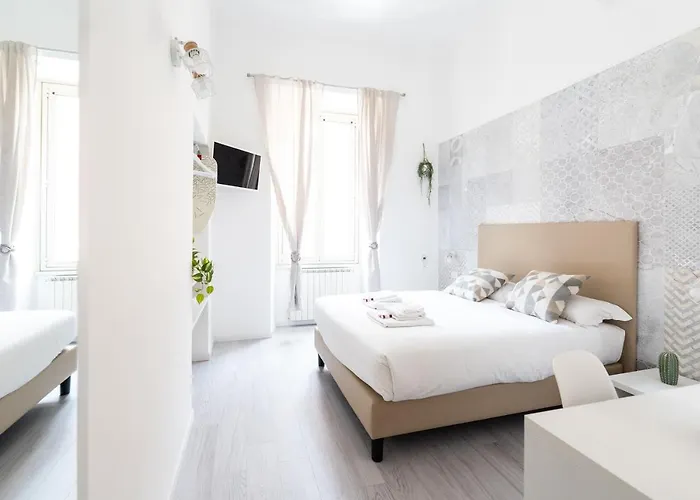 White Gioberti Guesthouse