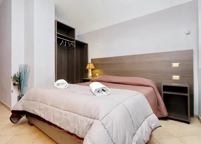 Gallery Home