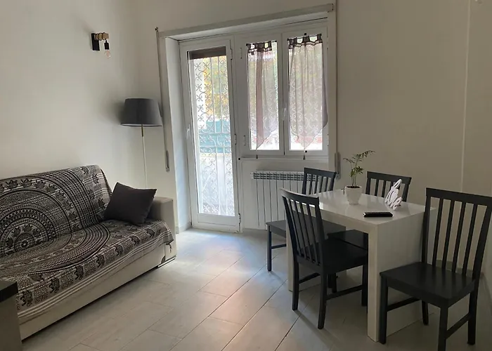 William Home