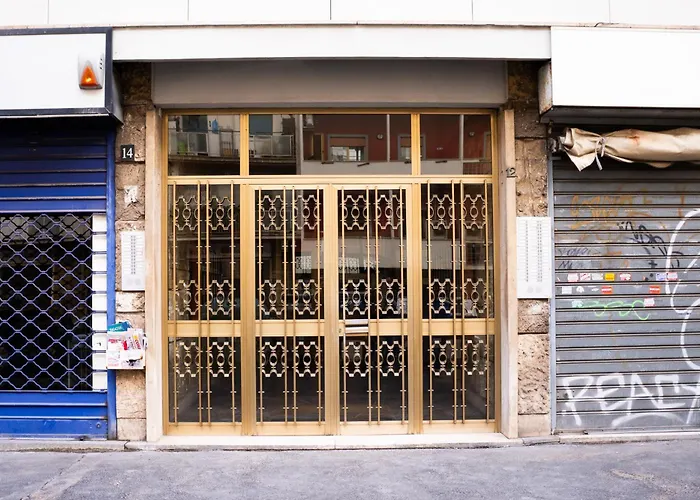 Nonna Pina Guest House [Moderno Appartamento vicino Metro A]Wifi,Netflix