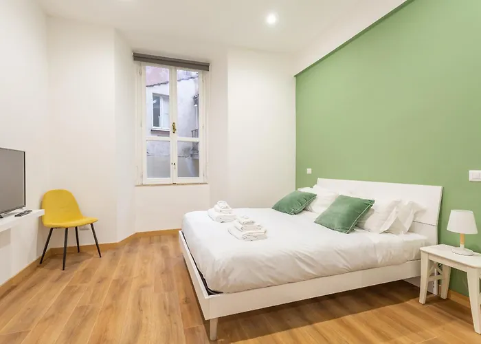 2 Bdr Navona Quintessential Charm