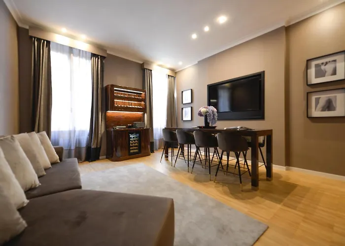 The Condotti - Luxury Serviced Apartment
