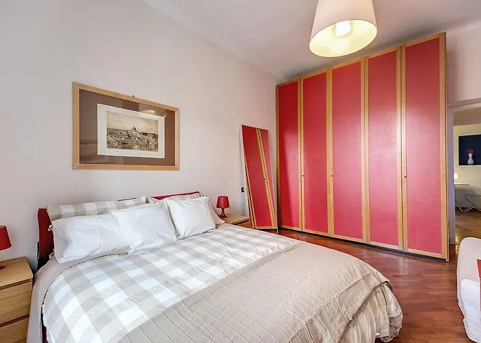 S. Peter Square Apartment