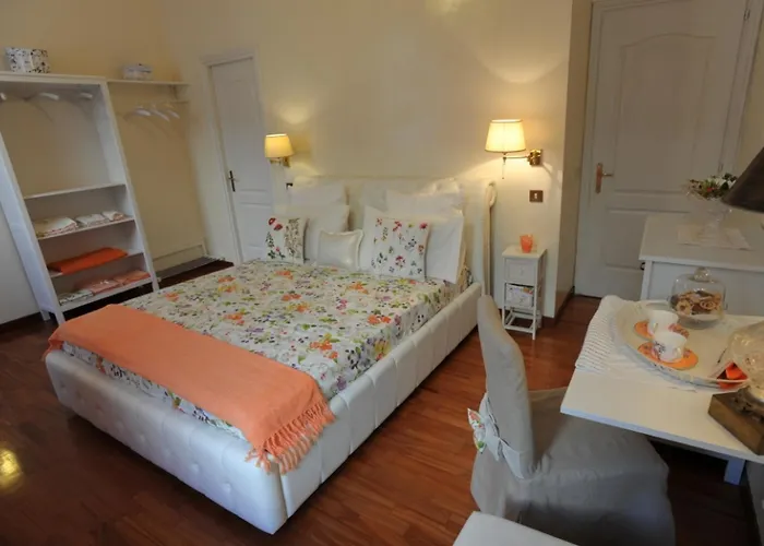 Vatican Monnalisa Rooms