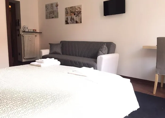 Rhome 19