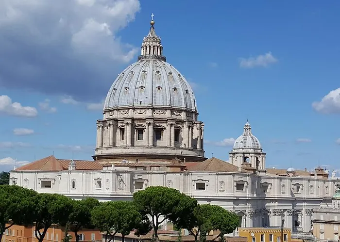 Pope\'S Bridge