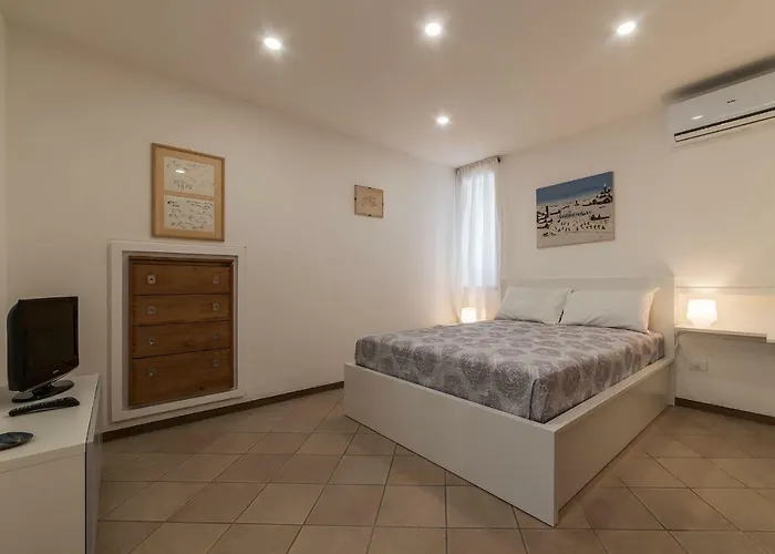 Montecitorio Lovely Apartment