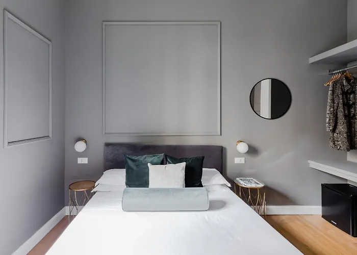 Suites By Chloe