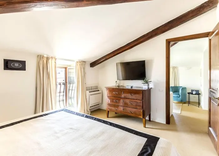 Palazzo Ruspoli Suite