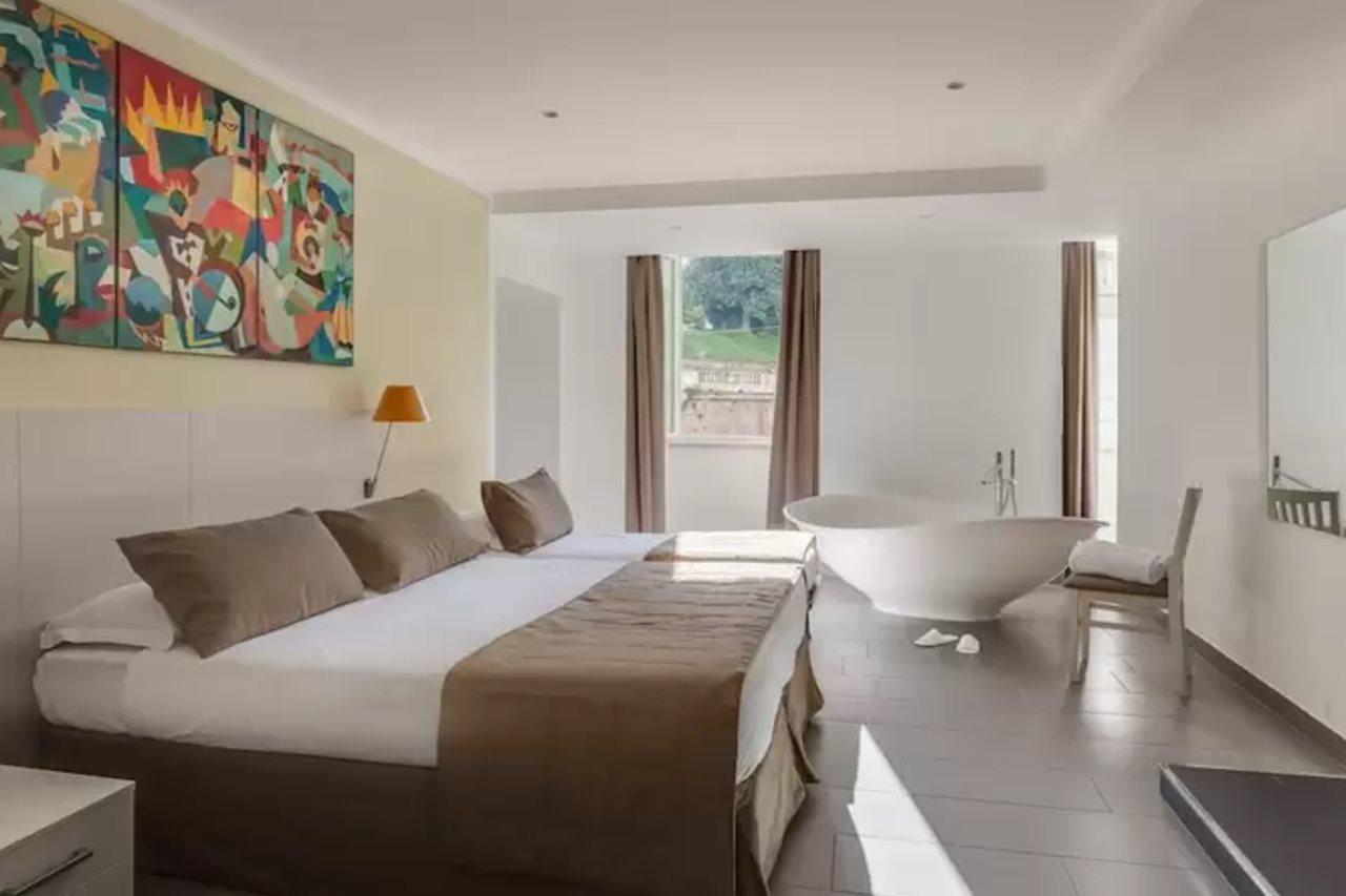 Hotel Trevi Palace Roma