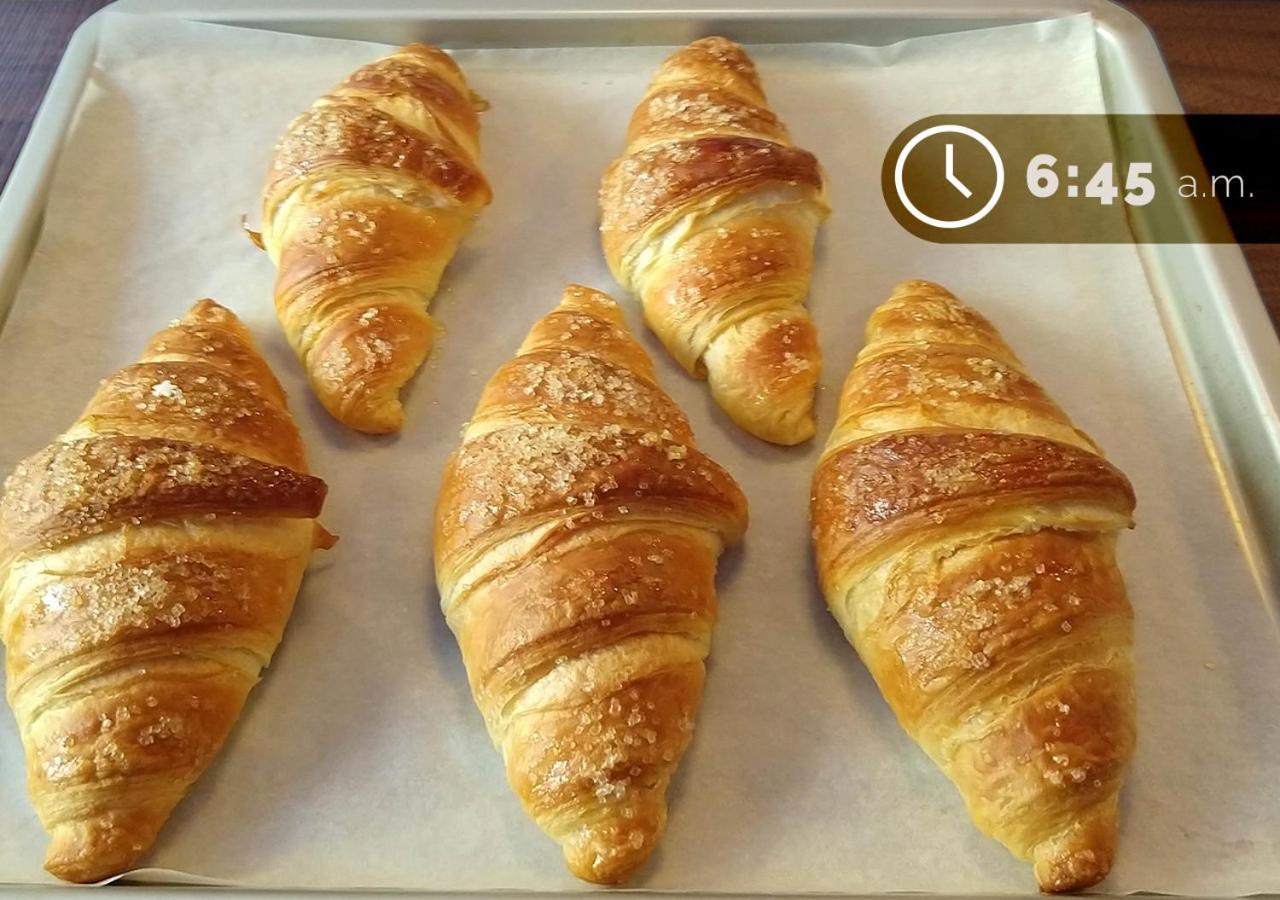 J24 Frühstückspension