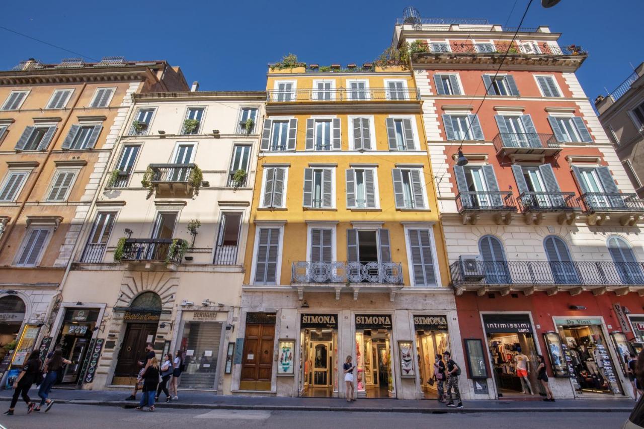 Via Del Corso Pensión