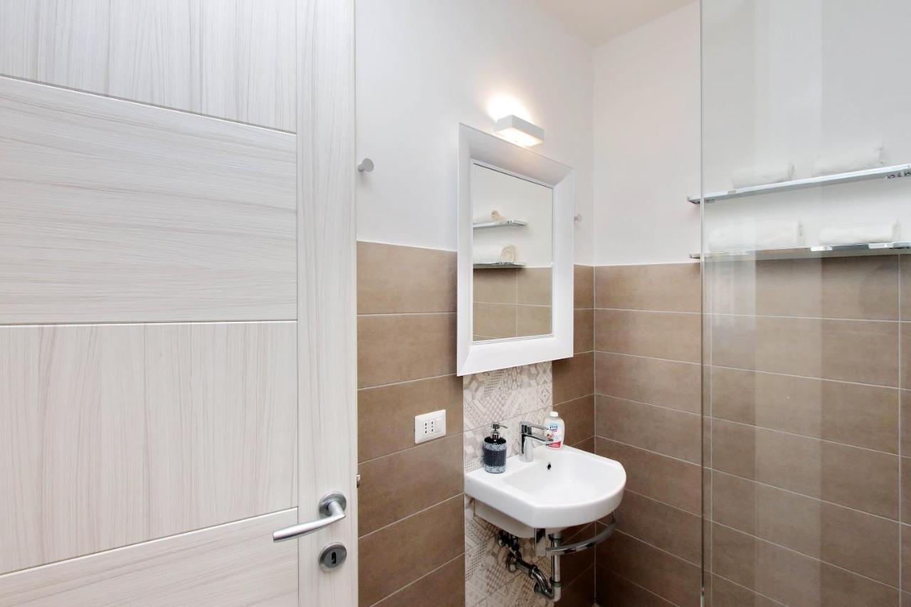 Via Cola Di Rienzo 285 Apartamento *