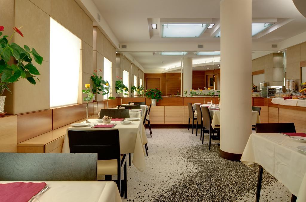Memphis Hotell