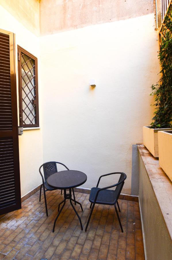 Flatinrome Trastevere Gjestgiverier *