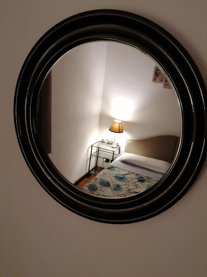 Clarahousemanzoni 3* Roma