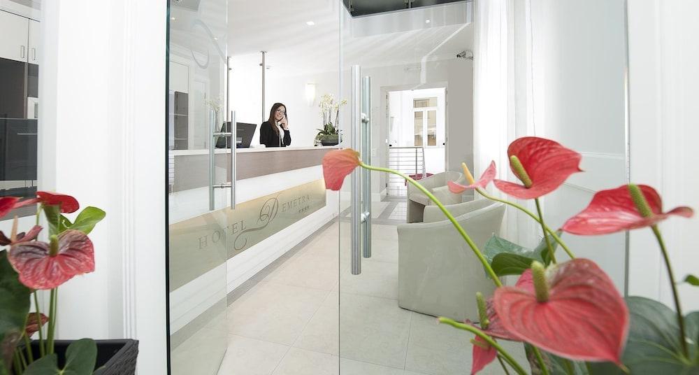 Hotell Demetra 4*