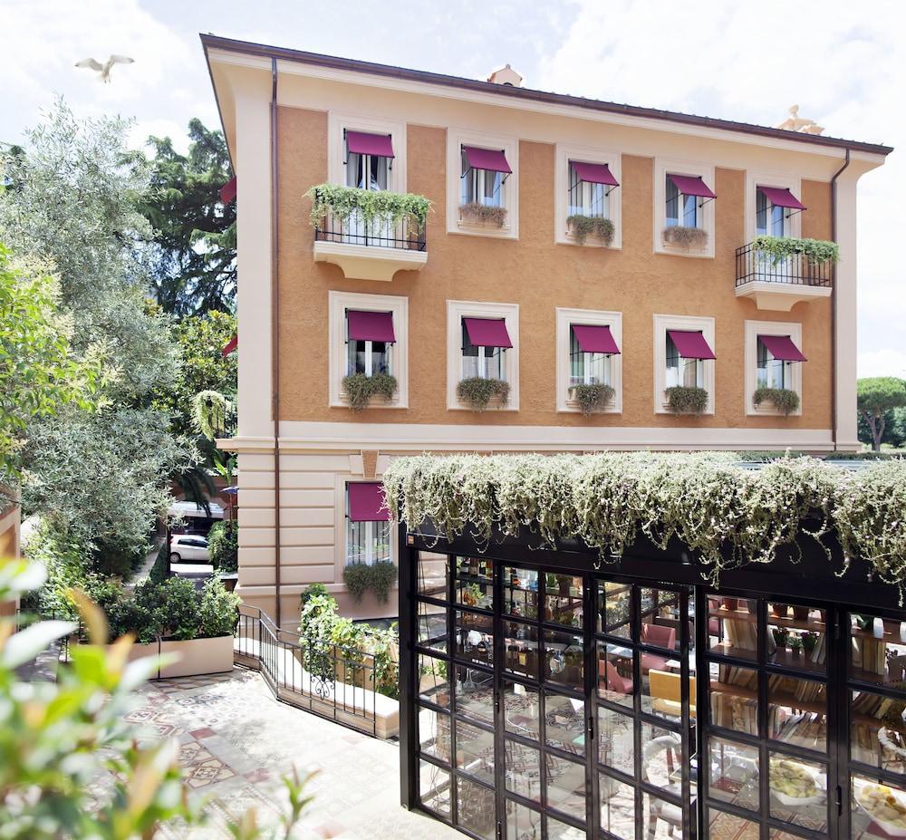 The Corner 4* Roma