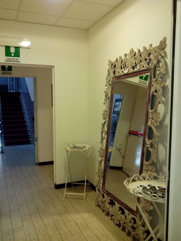 Hotel Central Lodge Hotel 3*