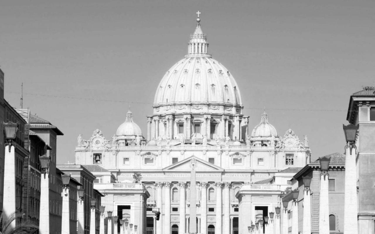 4 Vatican Pensión *