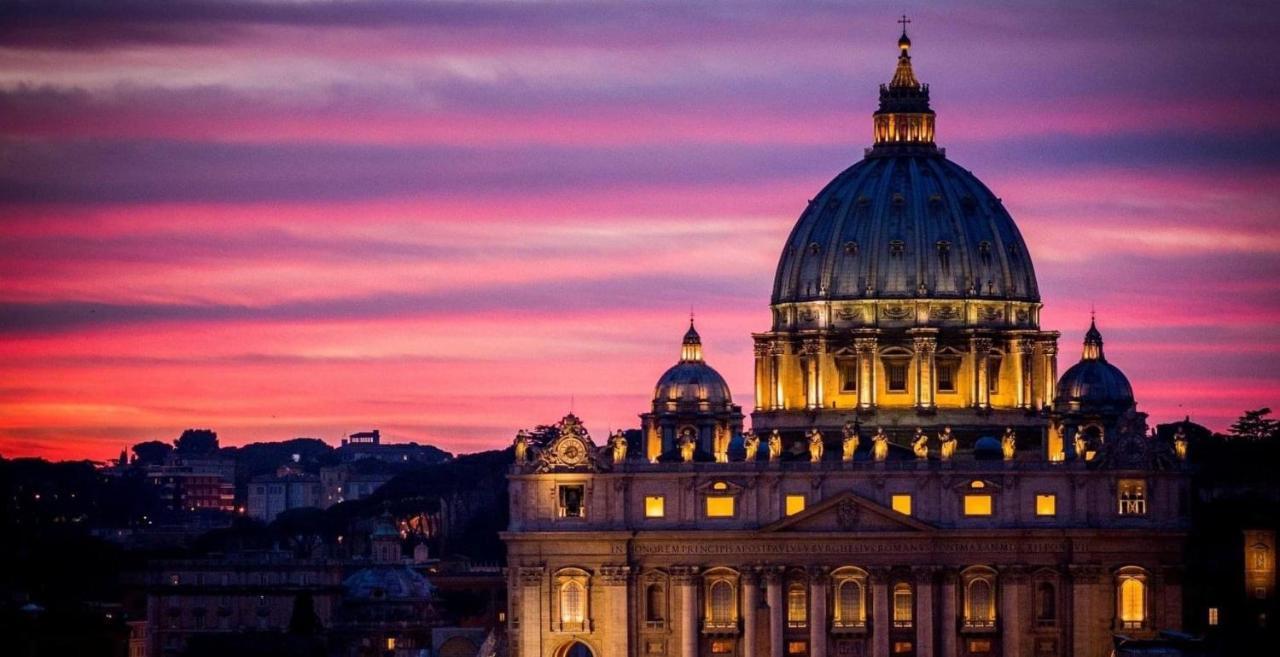 4 Vatican Pensión