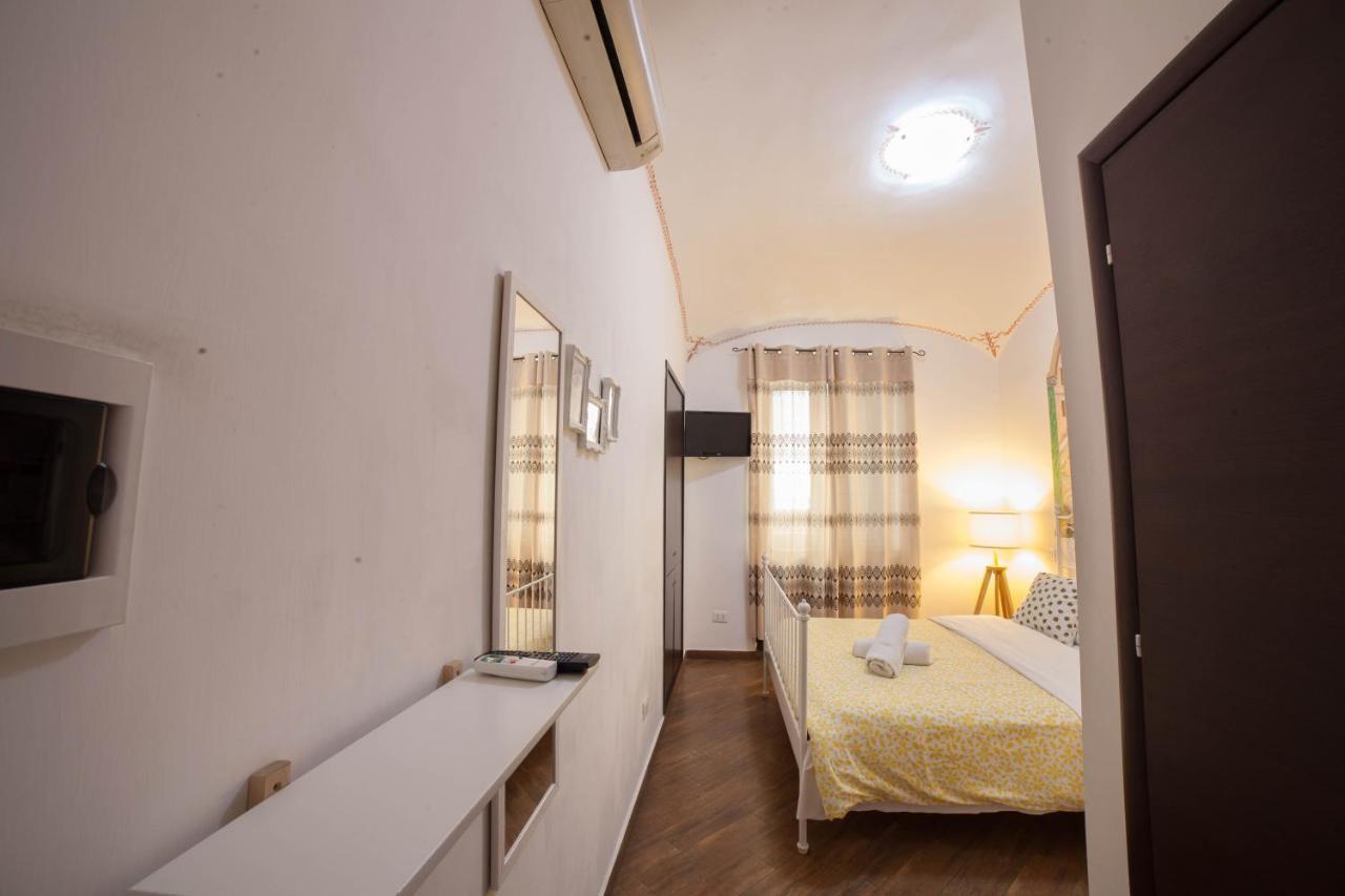 Romangelo Termini Affittacamere 3*