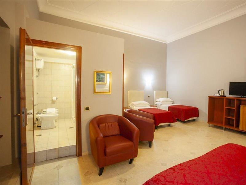 Esposizione Hotell 3*