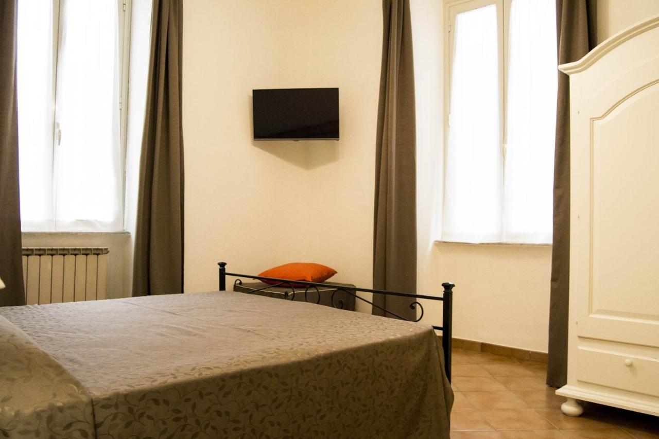 Domus Piazza Del Popolo Bed and breakfast