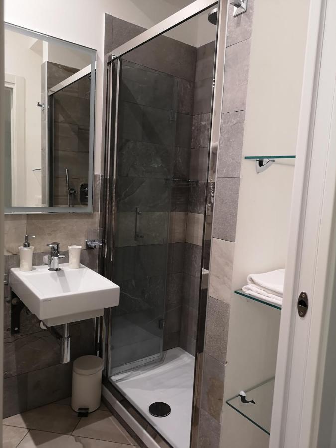Bed & Breakfast Tre R Eur Roma