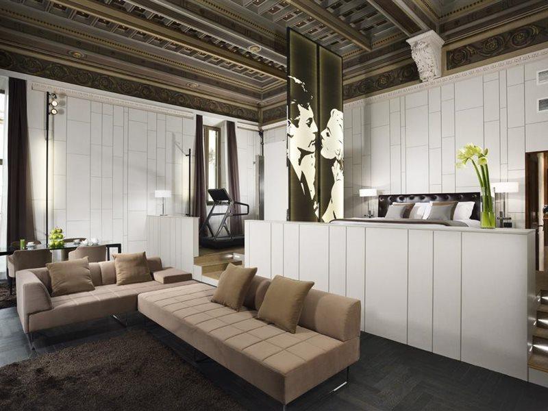 Pensión Piazza Del Gesu' Luxury 2*