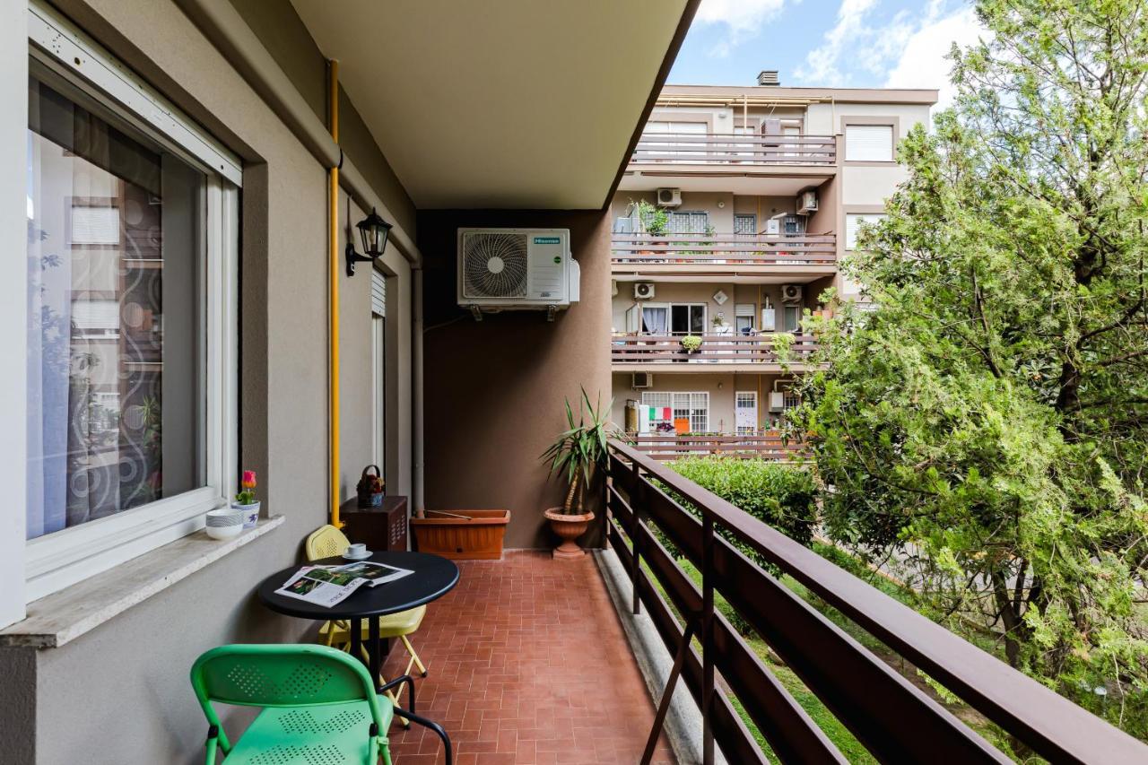 Pelizzi Apartment, 5 Persone, 2 Camere, Balcone, Cinecitta *