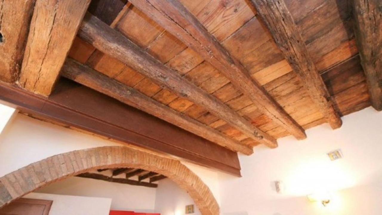 Della Chiesa Nuova Appartamento *