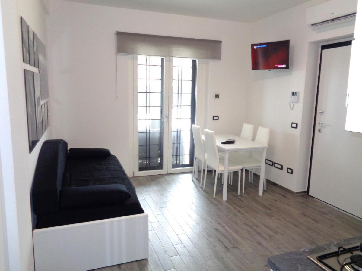 Caput Mundi Anagnina Iii Apartamento *