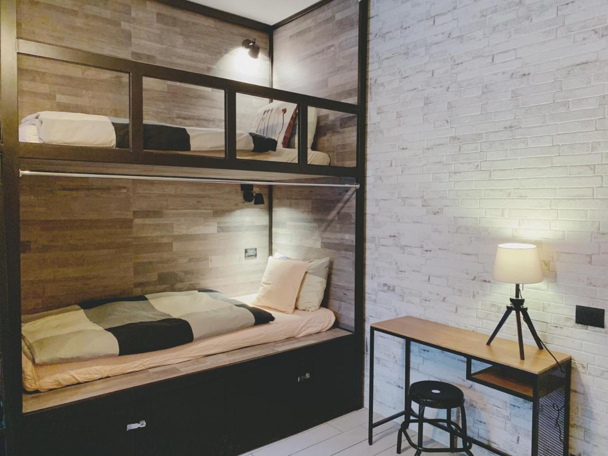 V House Hospedagem domiciliar