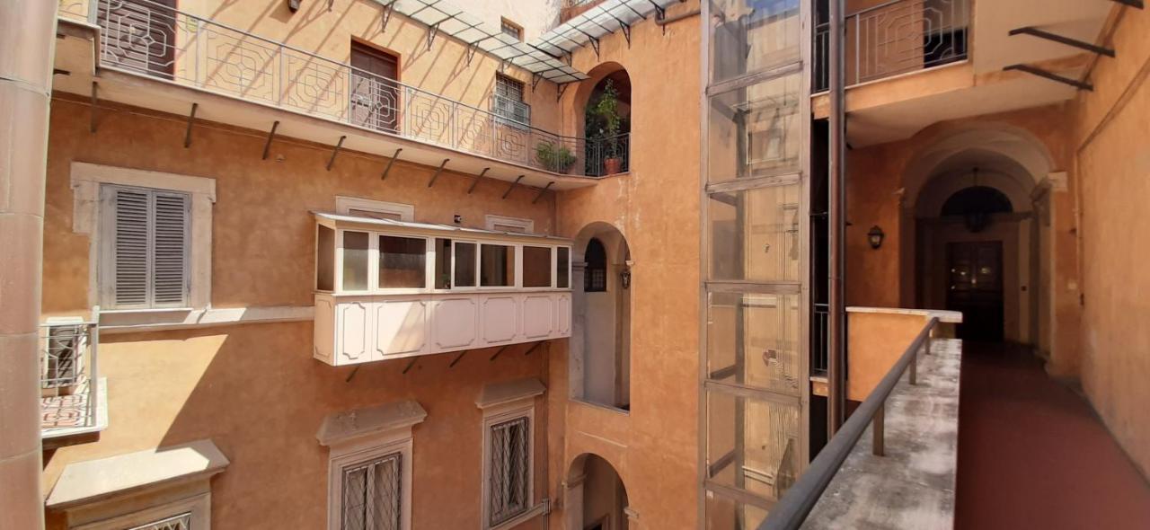 Roman Holiday For 6 By Piazza Navona *