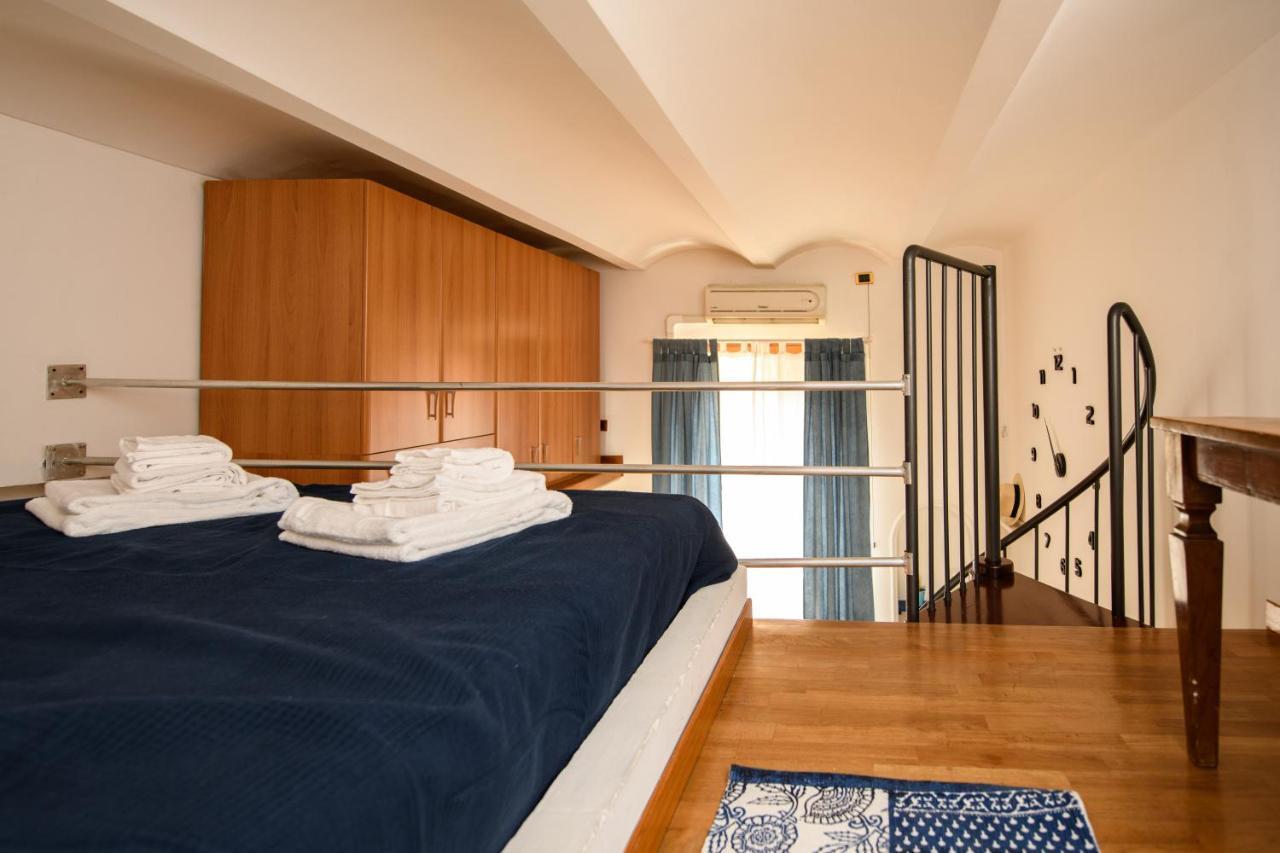 Leilighet S.pietro-trastevere Loft Silenzioso Nel Cuore Di *