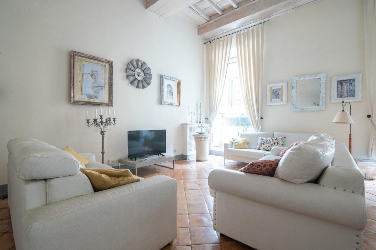 Via Dei Cartari Luxury Appartament * Roma