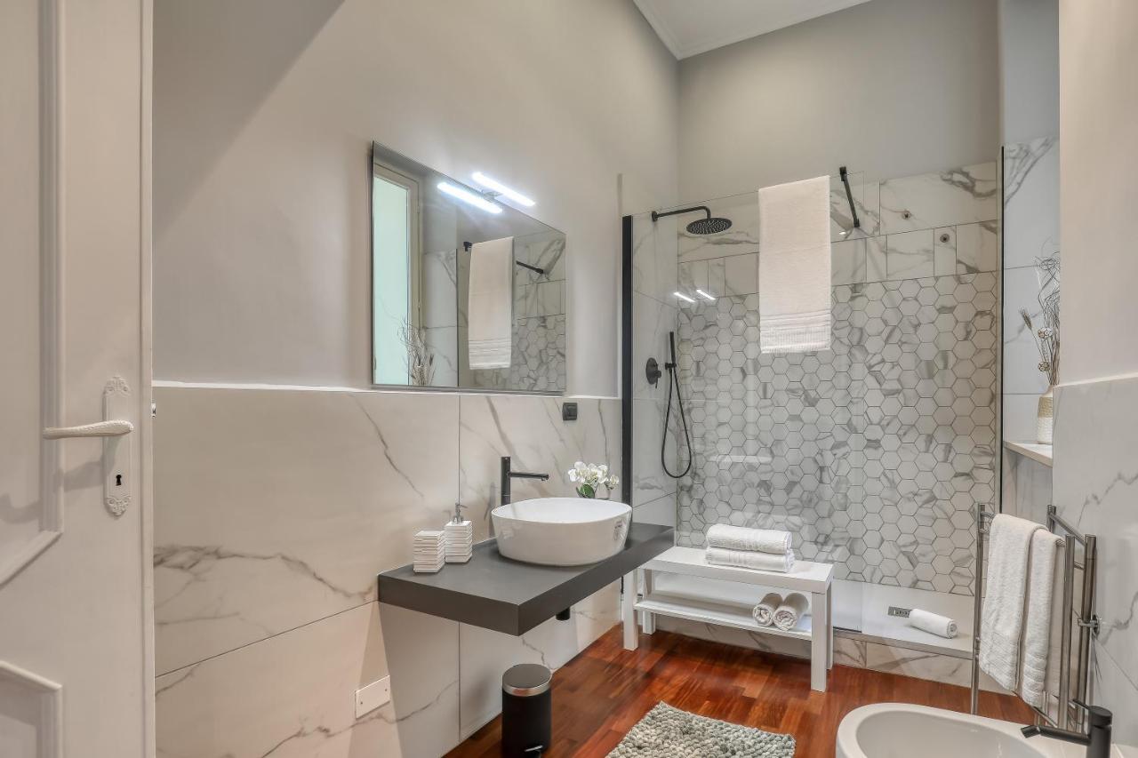Atrhome Frattina Luxury Apartment *