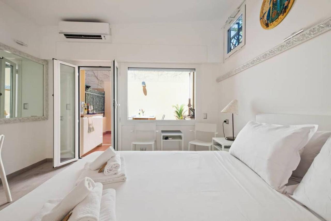 Hostme Flat Metro Spagna * Roma