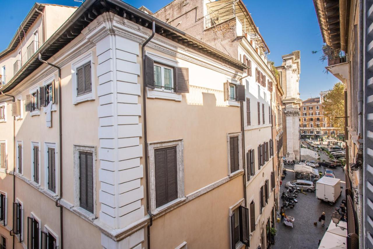Giubbonari Street Bed & Breakfast Rome