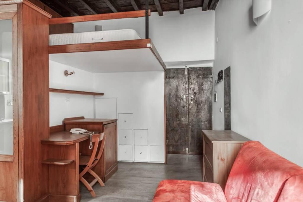 Vicolo Savelli Apartamento