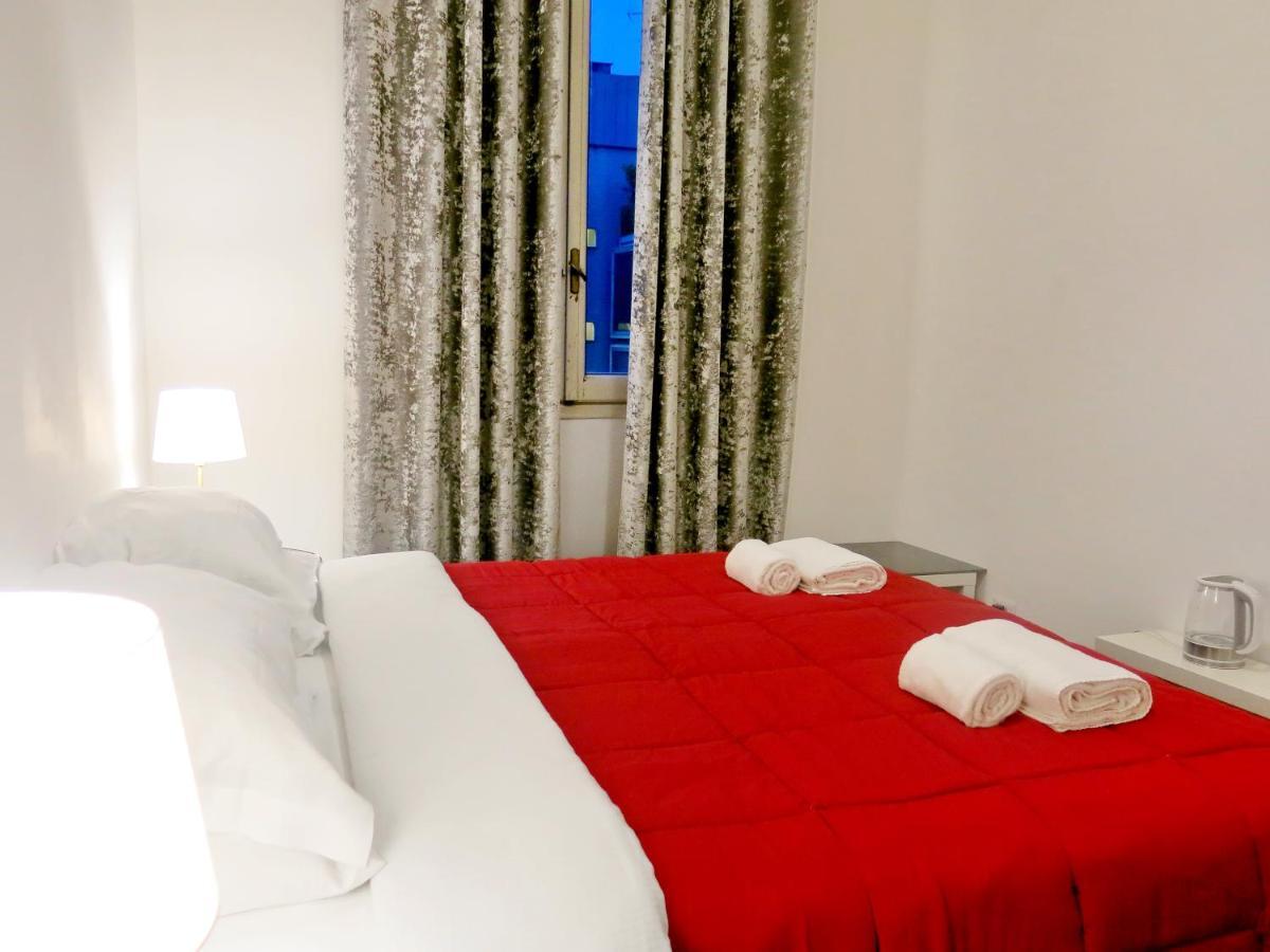 Nik Guest house 2*