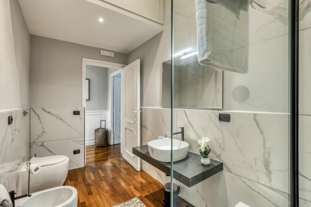 Atrhome Frattina Luxury * Rome